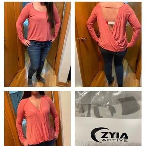 ZYIA light brick Namaste T